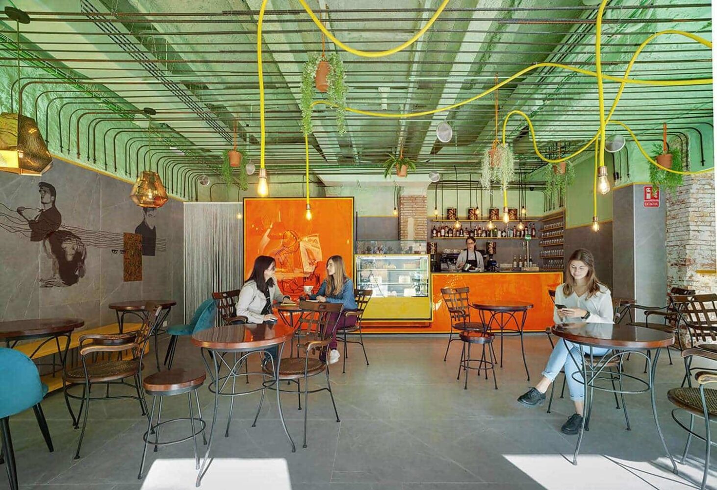 Boutique de Café. Minimalismo colorido. World of Holistic Architecture | world of holistic architecture4