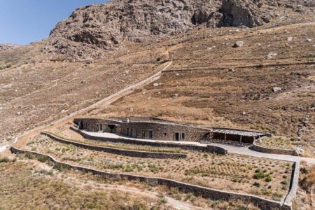Paisaje mediterráneo. islas griegas. arquitectura del paisaje | xerolithi house roomdiseno9