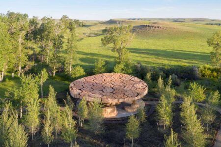 Xylem Tippet Rise Art Centre. Francis Kéré. Cevisama 2023 | xylem tippet rise art centre fishtail montana 2