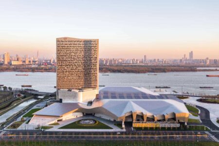 Yangtze River International Conference Center. Morphosis Architects. Edificio de titanio | yangtze_river_international_conference_center morphosis roomdiseno1