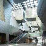 Yangtze River International Conference Center. Morphosis Architects. Edificio de titanio | yangtze_river_international_conference_center morphosis roomdiseno2
