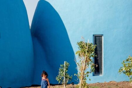 ZAV Architects. Residencia Majara. pueblo colorido. isla de Ormuz | zav architects roomdiseno8