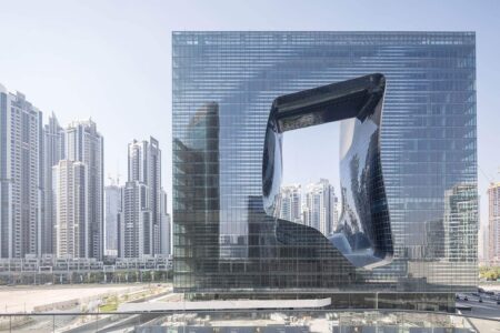 Colección Vitae Noken Porcelanosa. Hotel Me Dubai. Zaha Hadid | zaha_hadid opus_dubai roomdiseno10