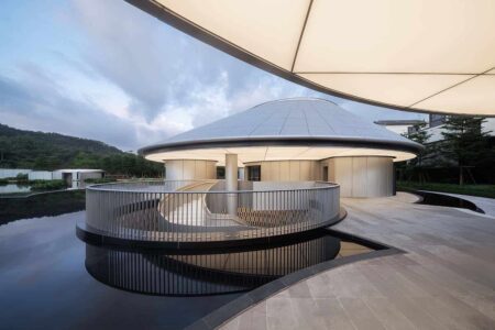 Tha aliminium mountain. Edificio de aluminio de Wutopia Lab | aluminum mountain 42