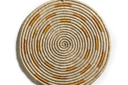 Ames. marca de diseño | ames_ojitos_dorado_credit_amesgmbh_01
