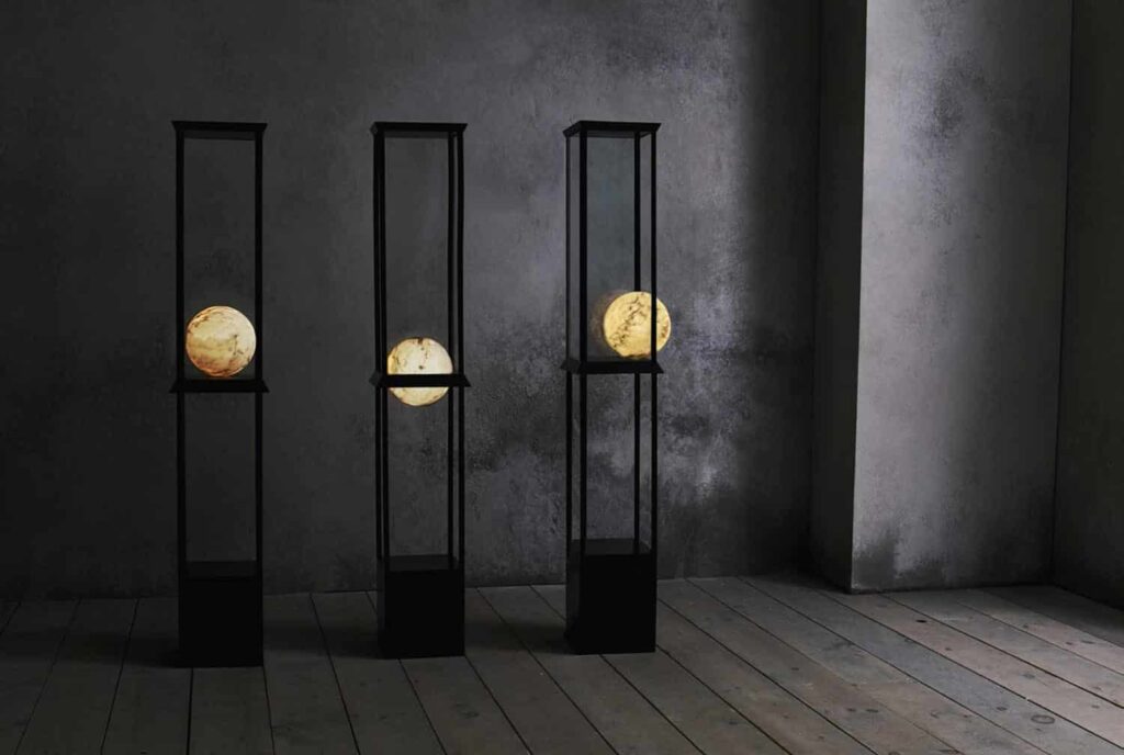 Moon Cabinets. Anna Karlin. Mujeres diseñadoras
