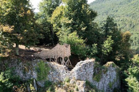 mirador de madera. Alpes italianos | archibse roomdiseno4