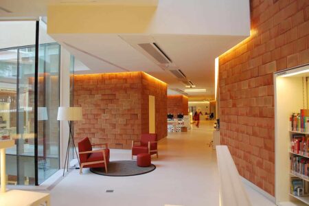 Biblioteca Joan Maragall. BCQ Arquitectura. Foto: @ BCQ Arquitectura | area_relacion