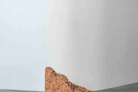 Mobiliario sostenible. Burnt cork. Caucho quemado. Noé Duchaufour-Lawrance. Made in Situ | burnt cork2