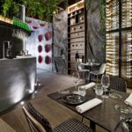 Restaurante Mono Viejo. Nothing Estudio. Espacio GM. Casa Decor 2022 | casa decor 2022 espacio gm modular nothing studio restaurante 01