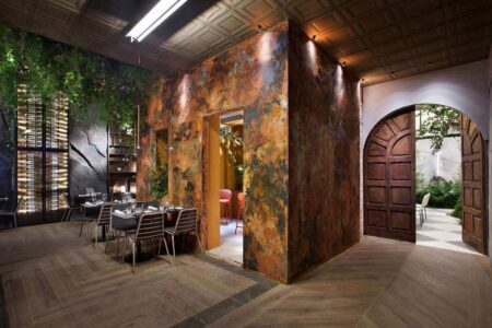 Restaurante Mono Viejo. Nothing Estudio. Espacio GM. Casa Decor 2022 | casa decor 2022 espacio gm modular nothing studio restaurante 02