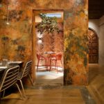 Restaurante Mono Viejo. Nothing Estudio. Espacio GM. Casa Decor 2022 | casa decor 2022 espacio gm modular nothing studio restaurante 05