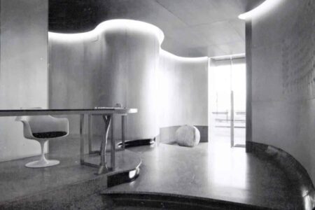 Casas en Via Palmanova. Diseñadora italiana Nanda Vigo | casas en via palmanova milan 1962 1964