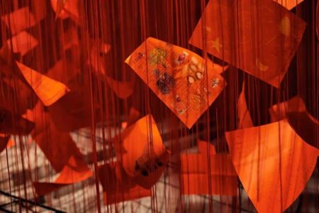 Chiharu Shiota. artista japonesa. experiencia inmersiva | chiharu roomdiseno6