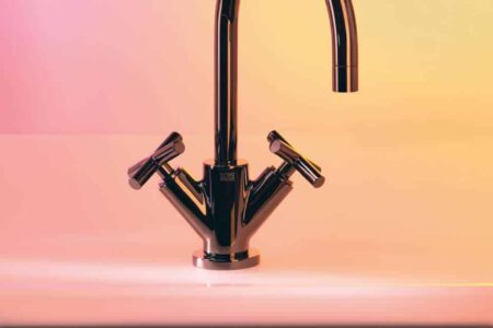 Christian Sieger. Sieger Design. Tara Dornbracht | tara_dark chrome_02 tif