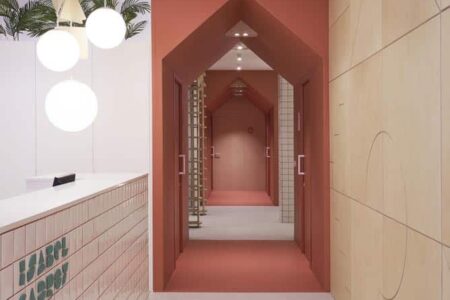 Clínica dental. Vitale. Font Arquitectura | mostrador clinica dental infantil
