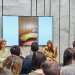 Studiopepe durante la charla