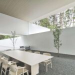 Nendo. Oki Sato. tubos de hormigón | culvert_guesthouse_interior08_daici_ano