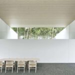 Nendo. Oki Sato. tubos de hormigón | culvert_guesthouse_interior13_daici_ano