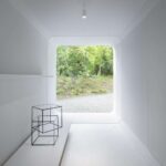 Nendo. Oki Sato. tubos de hormigón | culvert_guesthouse_interior17_takumi_ota