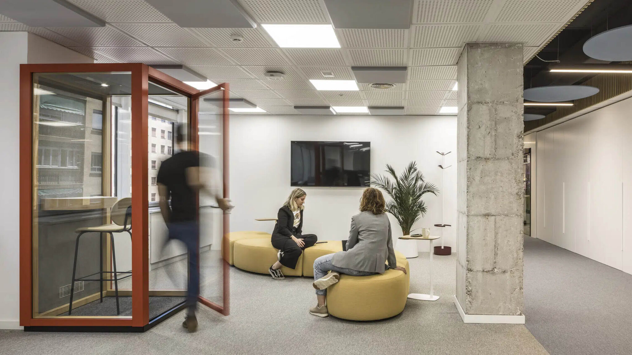 Spin Master. Oficinas modernas y funcionales en Valencia. DESTUDIO ARQUITECTURA | desrtucio