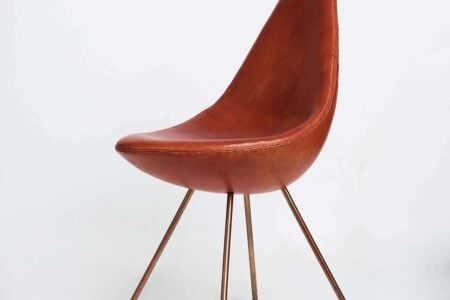 Drop Chair. Arne Jacobsen. Fritz Hansen. . Mimèsis. Exposición de diseño biofílico. Centro Pompidou-Metz | drop_fullsize