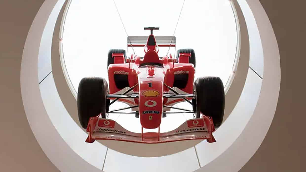 Flag Store de Ferrari. Sybarite. Milan Design Week | flag_store_ferrari sybarite roomdiseno2 2