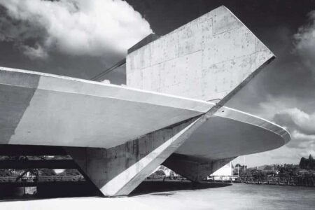 Gimnasio del Club Atlético Paulistano. Paulo Mendes da Rocha. Arquitectura en Brasil | gimnasio del club atletico