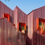 Edificio rojo. Ismail Solehudin | ismail solehudin roomdiseno21