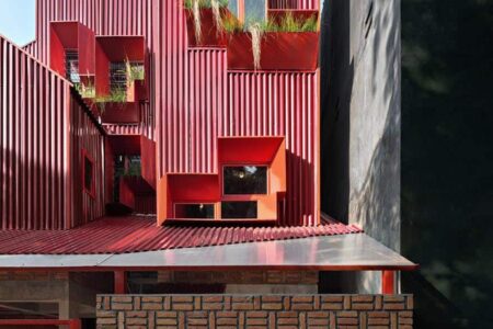 Edificio rojo. Ismail Solehudin | ismail solehudin roomdiseno5