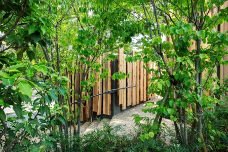 Kengo Kuma. arquitectura de madera. baño público | kengo kuma tokyo toilet8