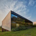 Lazy House. La casa con grandes ventanales de petrjanda/brainwork en Zlín | lazy house20