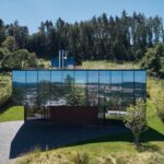 Lazy House. La casa con grandes ventanales de petrjanda/brainwork en Zlín | lazy house30