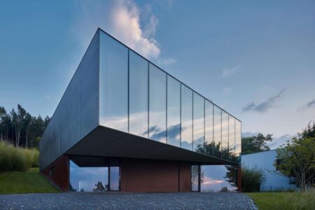 Lazy House. La casa con grandes ventanales de petrjanda/brainwork en Zlín | lazy house8
