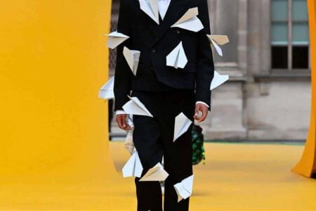 Louis Vuitton. Museo del Louvre. pista de atletismo. Virgil Abloh | louis vuitton6