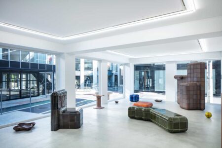 Max Lamb. Tajimi Custom Tiles. Muebles con azulejos | max lamb roomdiseno