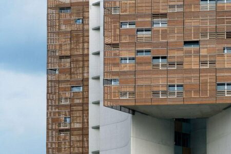 Museo ICO. Carme Pinos. Torre de oficinas Cube, 2002-2005, Guadalajara (México). Carme Pinós - Escenario Para la Vida. Fotografía por Duccio Malagamba | metalocus_carme pinos_escenarios para la vida_06