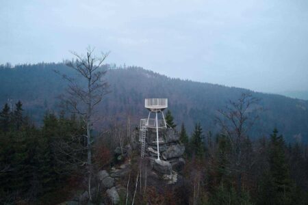 Mirador de Špička. Mjölk Architekti | mjolk architekti roomdiseno 02