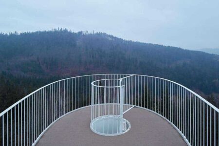 Mirador de Špička. Mjölk Architekti | mjolk architekti roomdiseno 14