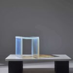 Opan Bent Stool. Objects of Common Interest. Diseño experimental | objects of common interest opal bent stool lauren coleman 1