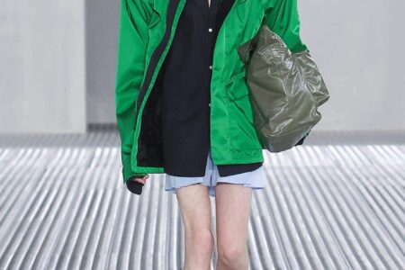 Fluid Form. Prada S/S 2024. Slime transparente. OMA | prada spring summer 2024 amo roomdiseno21