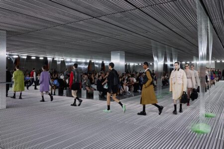 Fluid Form. Prada S/S 2024. Slime transparente. OMA | uncroppped 2