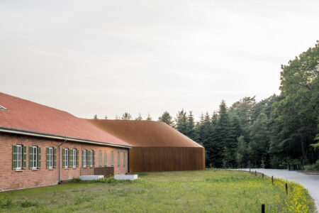 Museo de Refugiados de Dinamarca. Bjarke Ingels Group (BIG) | refugee museum of denmark flugt big bjarke ingels corten steel_roomdiseno4