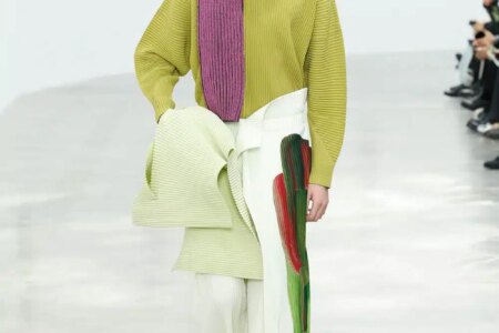 Issey Miyake y Ronan Bouroullec. Paris Fashion Week 2024
