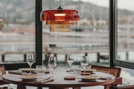 Isern Serra, diseño barcelonés, espacios de trabajo, diseño digital | salvalopez_fiskerbar_isernserra_46
