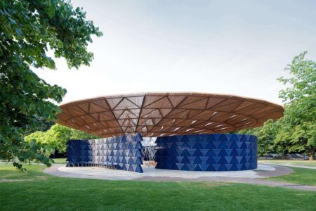 Serpentine Gallery Pavilion 2017. Diébédo Francis Kéré. Premio Pritzker 2022 | serpentine_fka_5107 2