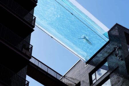 HAL. Piscina Transparente. Sky Pool | sky pool embassy gardens jpg3