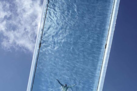 HAL. Piscina Transparente. Sky Pool | sky pool embassy gardens jpg4