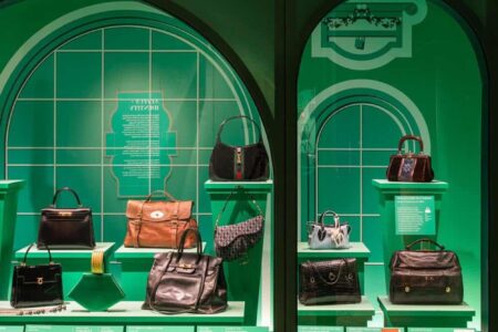 Victoria and albert museum. Inside Out. Historia de los bolsos. Escenografía teatral | studio_mutt roomdiseno4