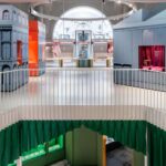 Victoria and albert museum. Inside Out. Historia de los bolsos. Escenografía teatral | studio_mutt roomdiseno6